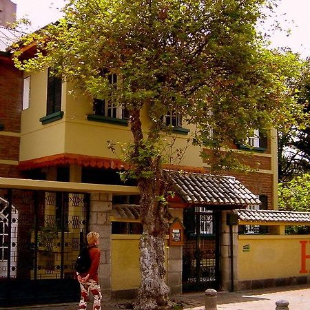 Hotel Cayman Quito Kültér fotó