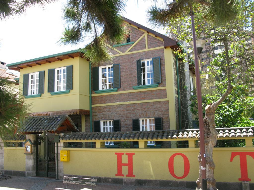 Hotel Cayman Quito Kültér fotó