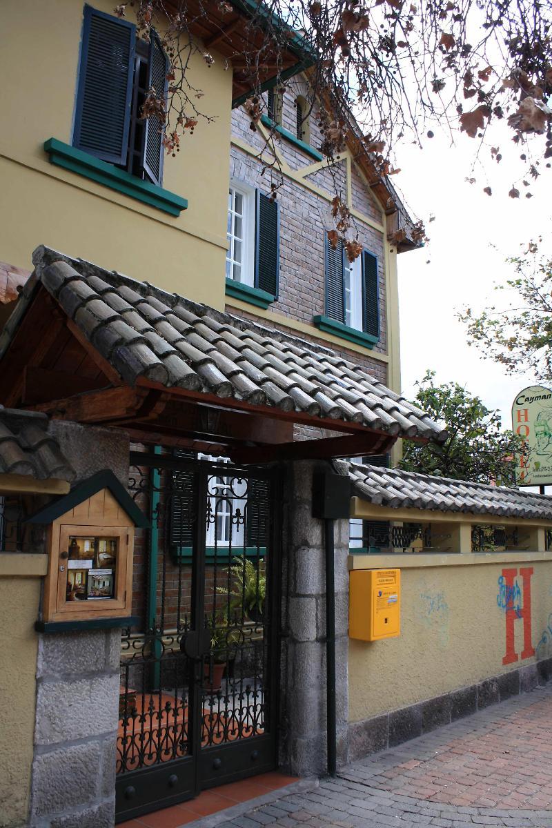 Hotel Cayman Quito Kültér fotó