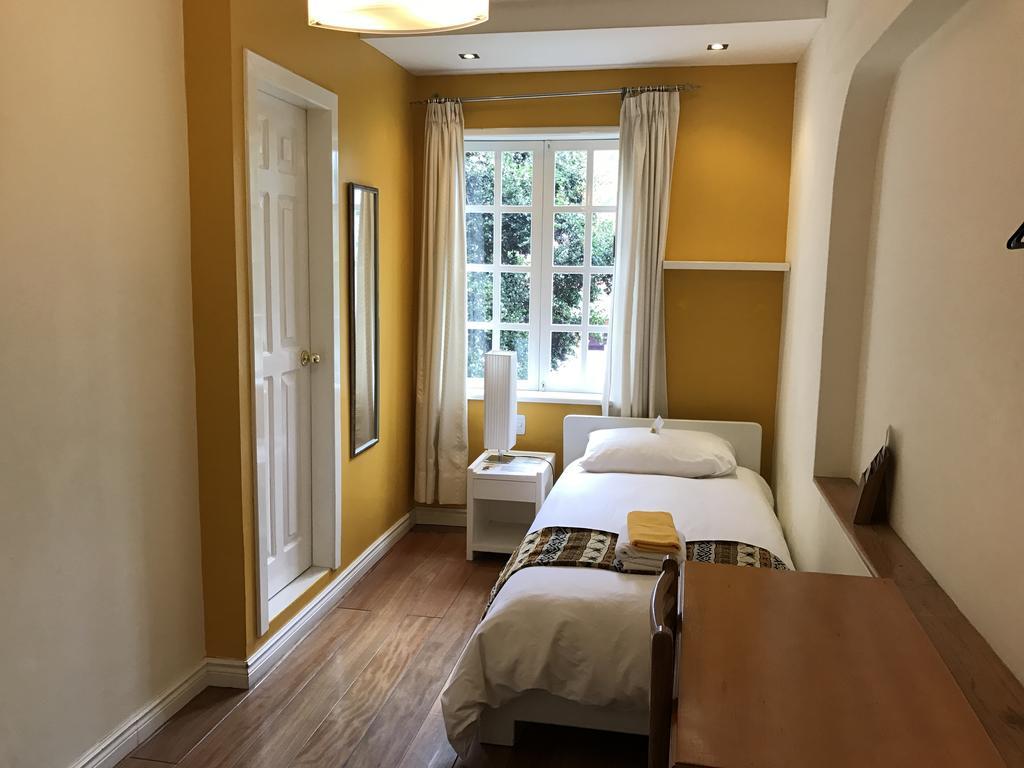 Hotel Cayman Quito Kültér fotó